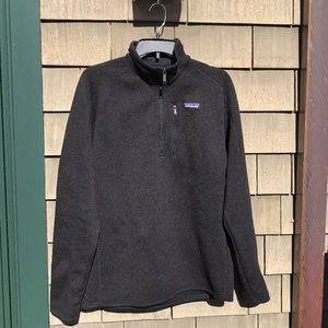 Patagonia men’s fleece pullover with half zip